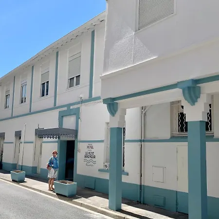 Le Petit Baigneur Hotel